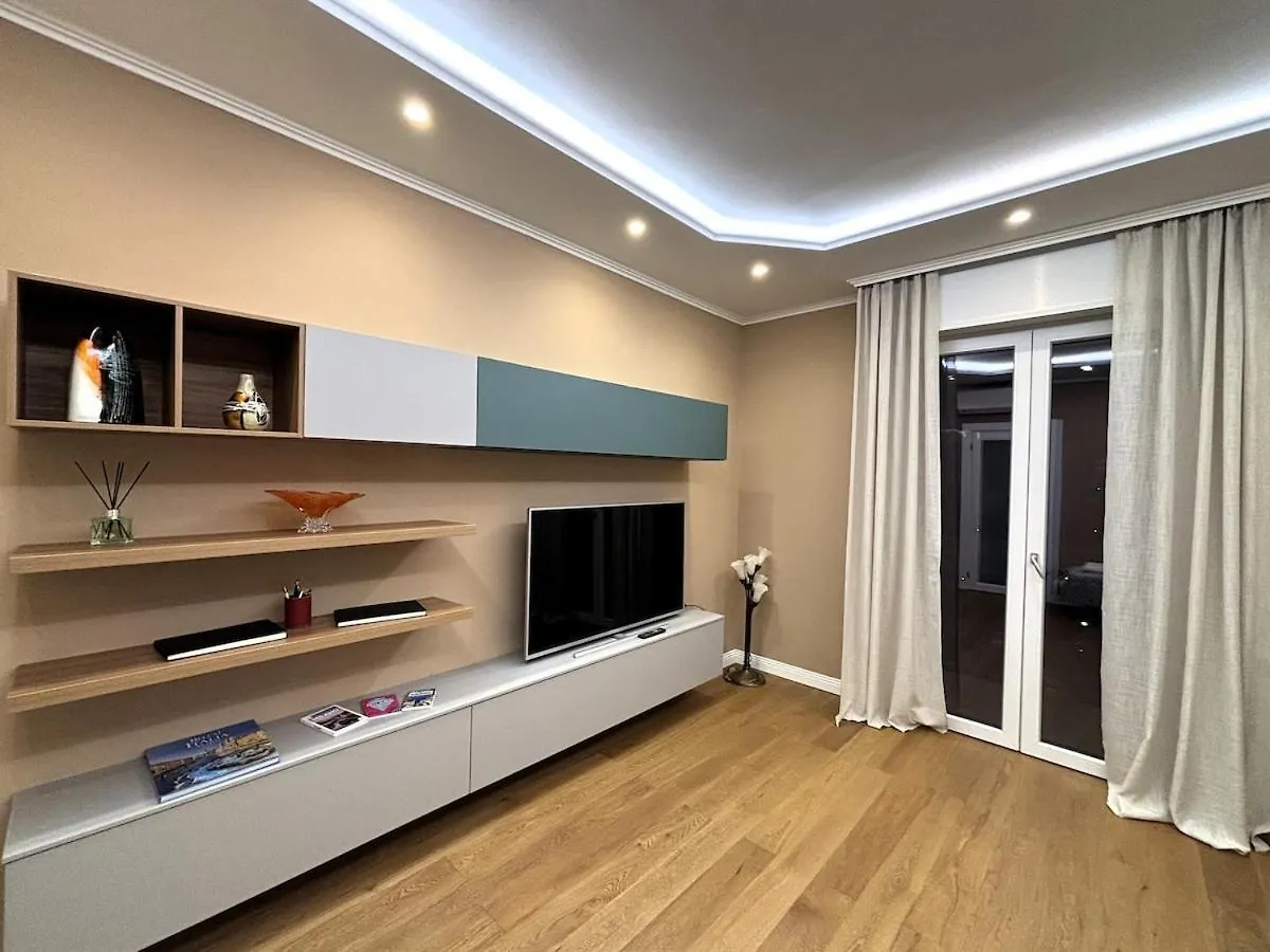 Excellence Of San Leonardo Apartment Milan